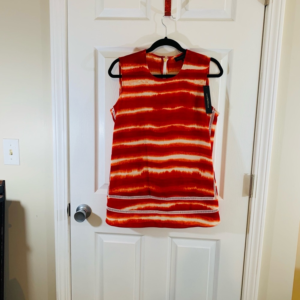 NWT-Donna Karan Red Orange and Cream Graphic Sleeveless Tank Top 100% Polyester